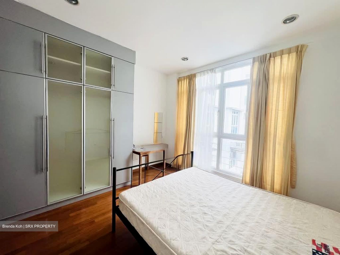 The Champagne (D14), Apartment #530899301